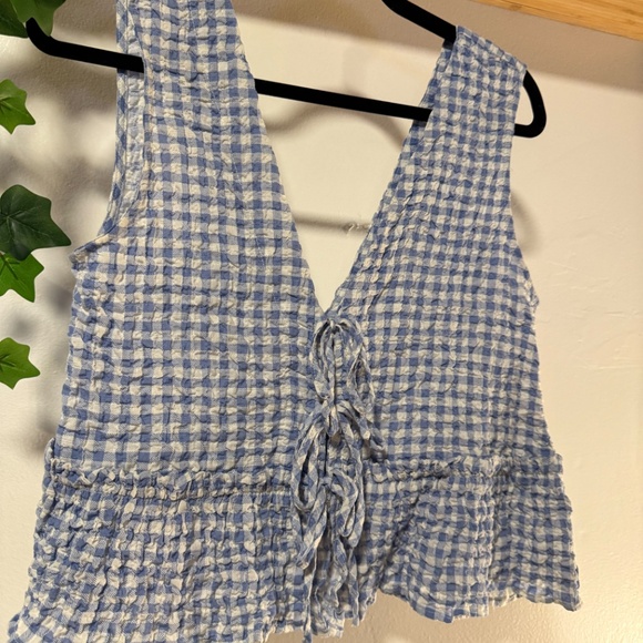 Zara Blue Gingham Smocked Crop Top - Picture 2 of 5